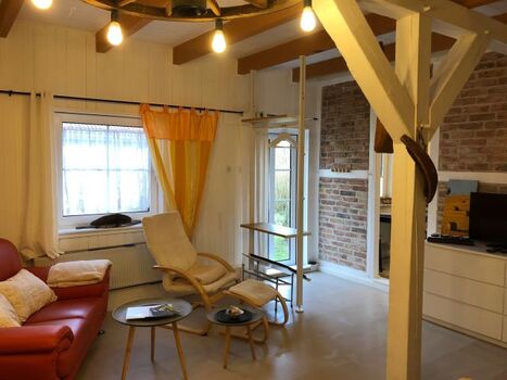 Eingangsbereich und Sitzgruppe