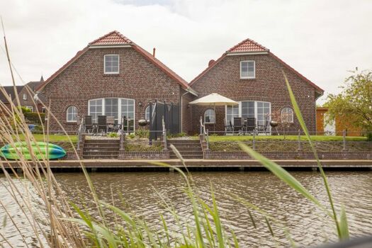 Häuser Steuerbord und Backbord