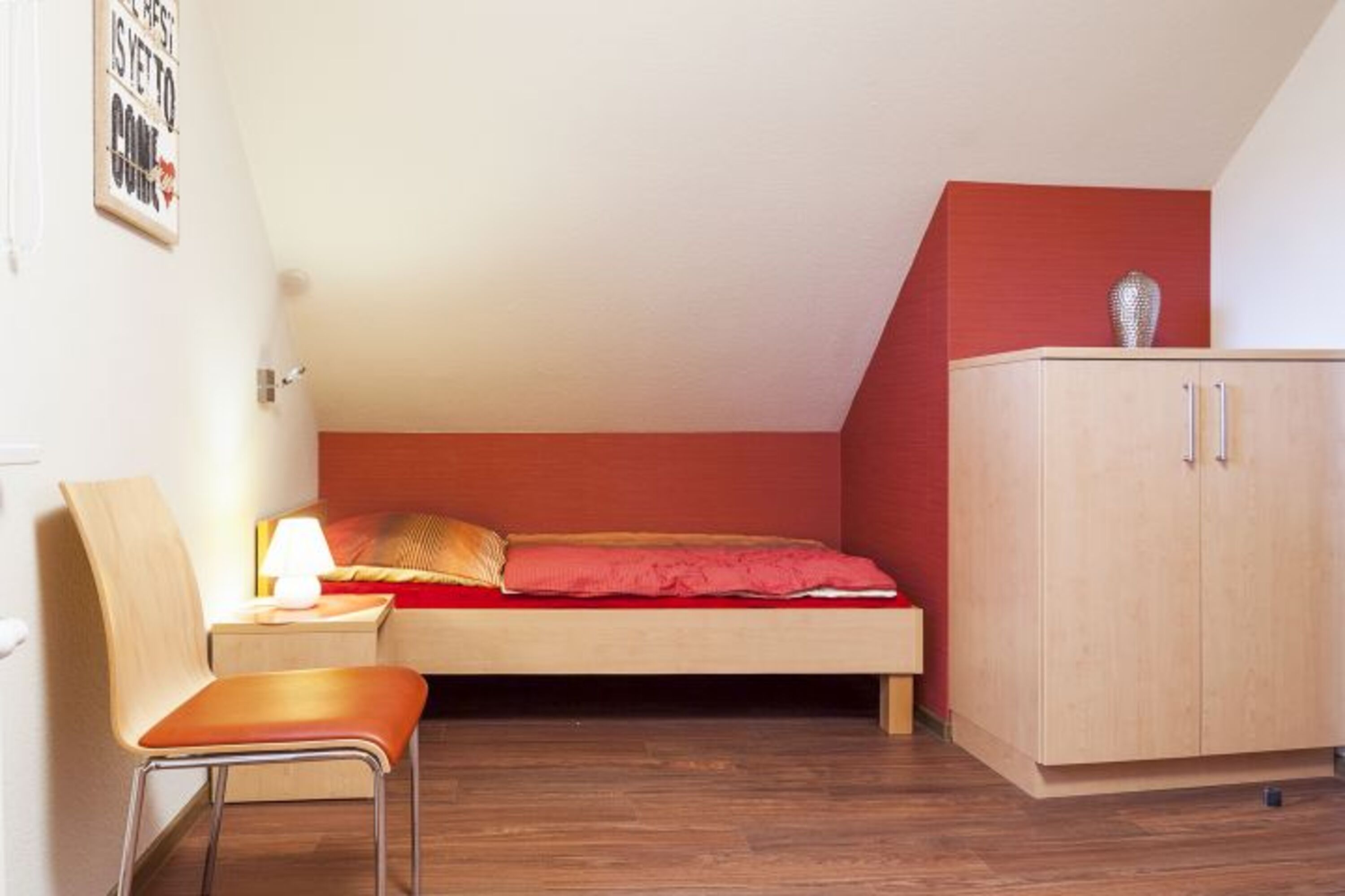Schlafzimmer im Obergeschoss mit 2 Einzelbetten