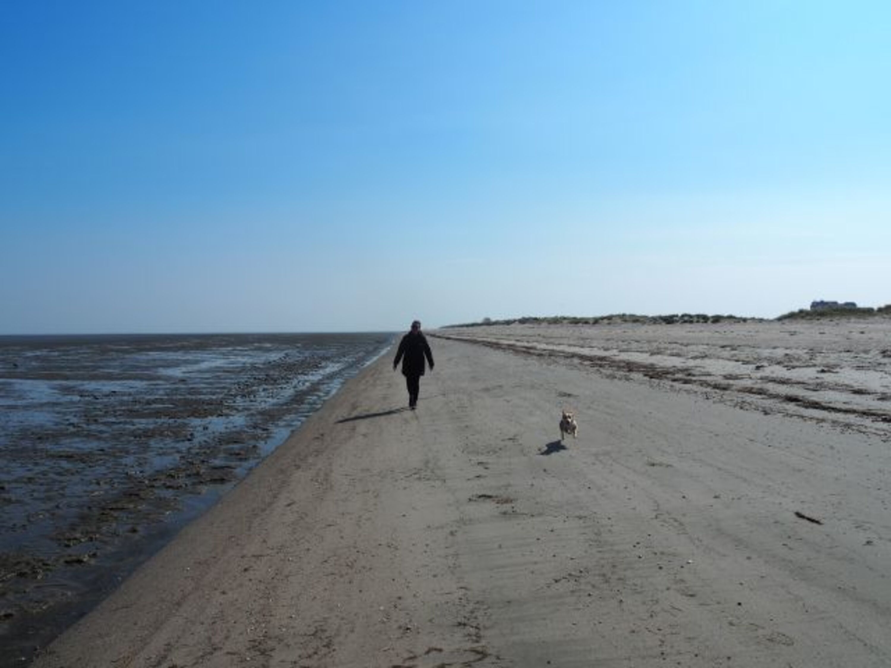 ausgedehnter Sandstrand