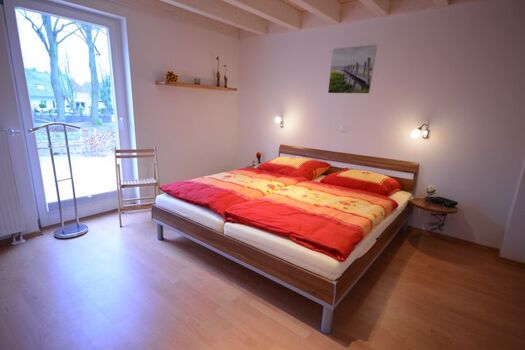  Schlafzimmer im Erdgeschoss