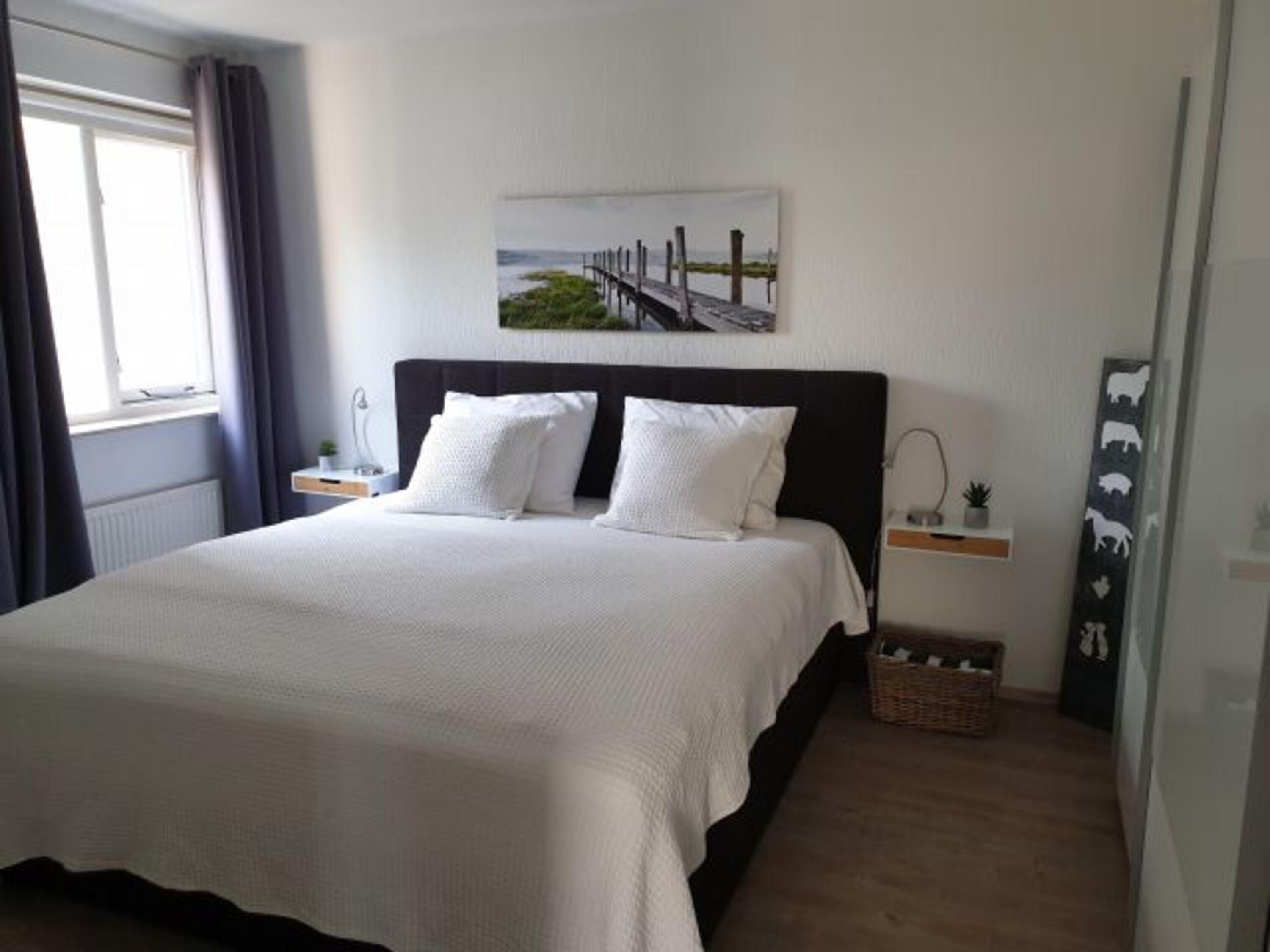 Schlafzimmer EG/Boxspringbett 