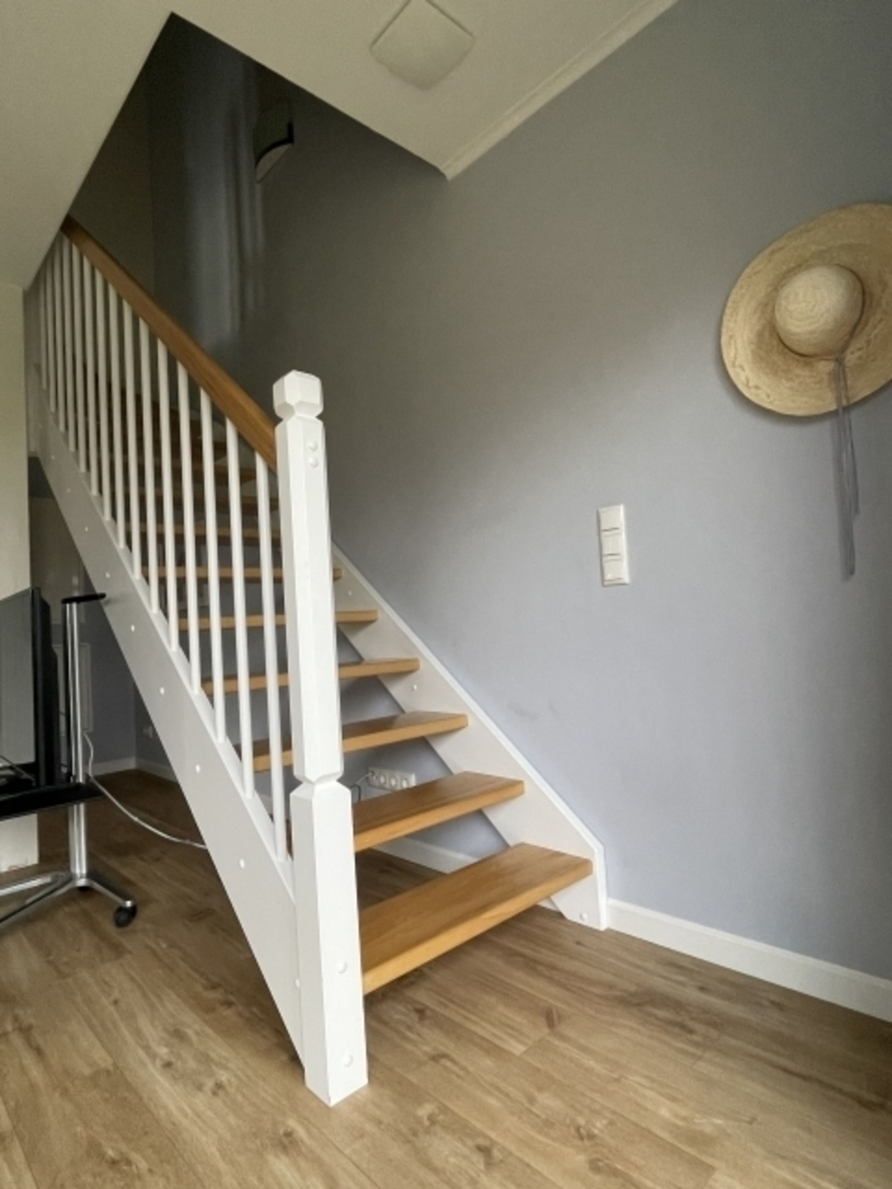 Treppe ins Obergeschoss