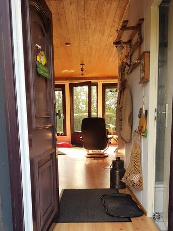 von der Haustür auf die Terrassentür