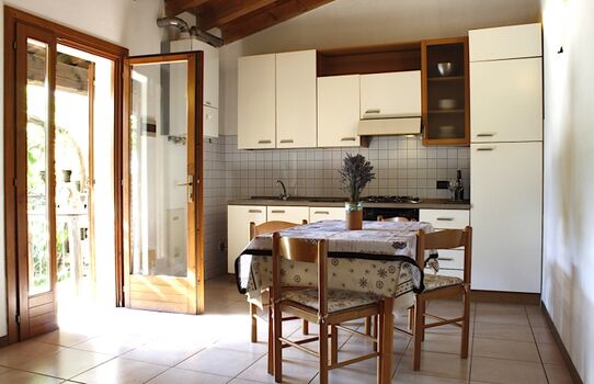 wohnzimmer mit kueche  "4 Gleiche FeWo"