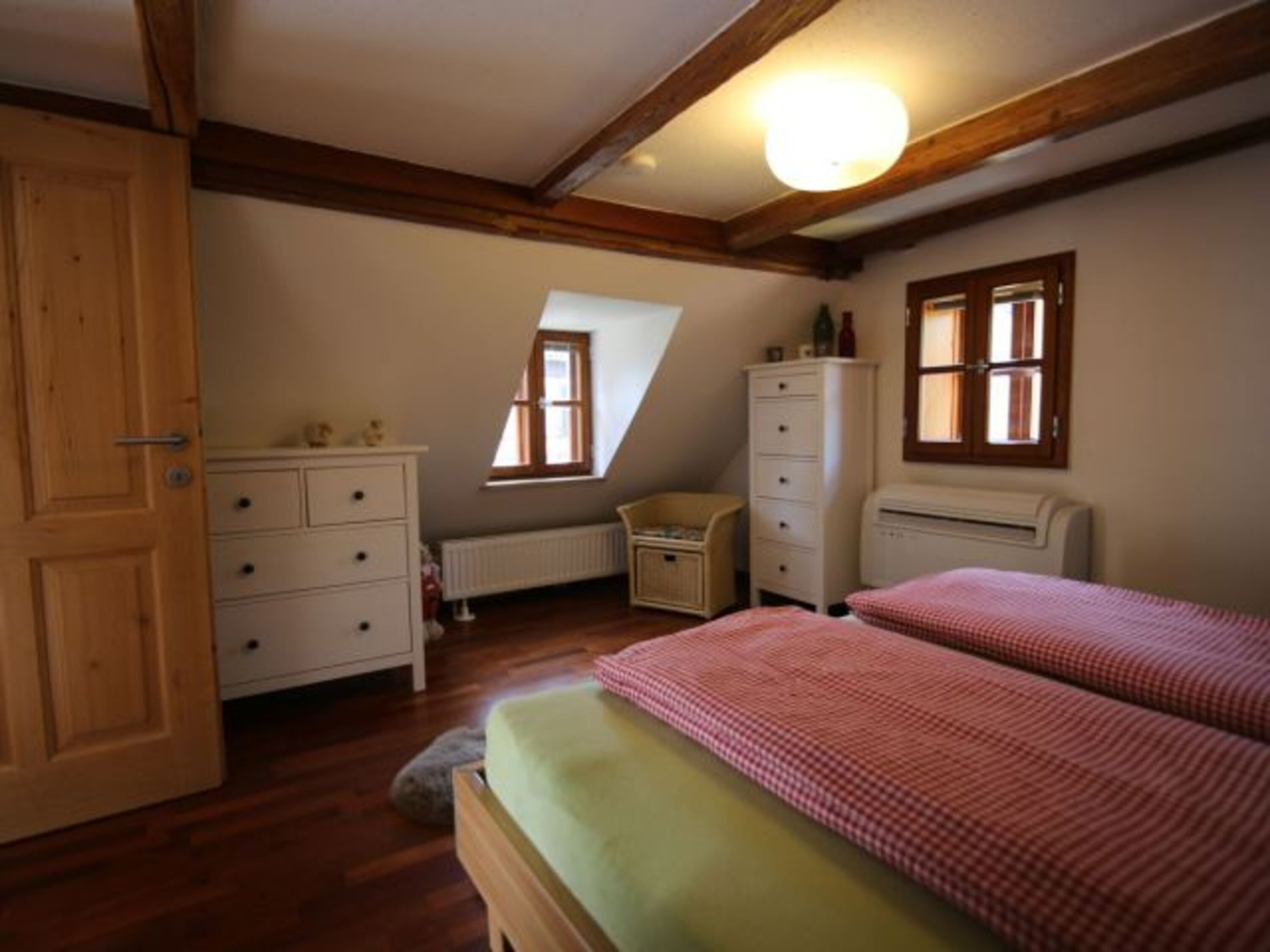 Schlafzimmer 1. 