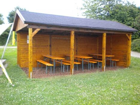 Ein Hütte zum sitzen