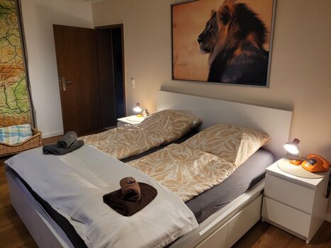 Schlafzimmer "SchnarchHahn"