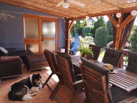 Überdachte Terrasse