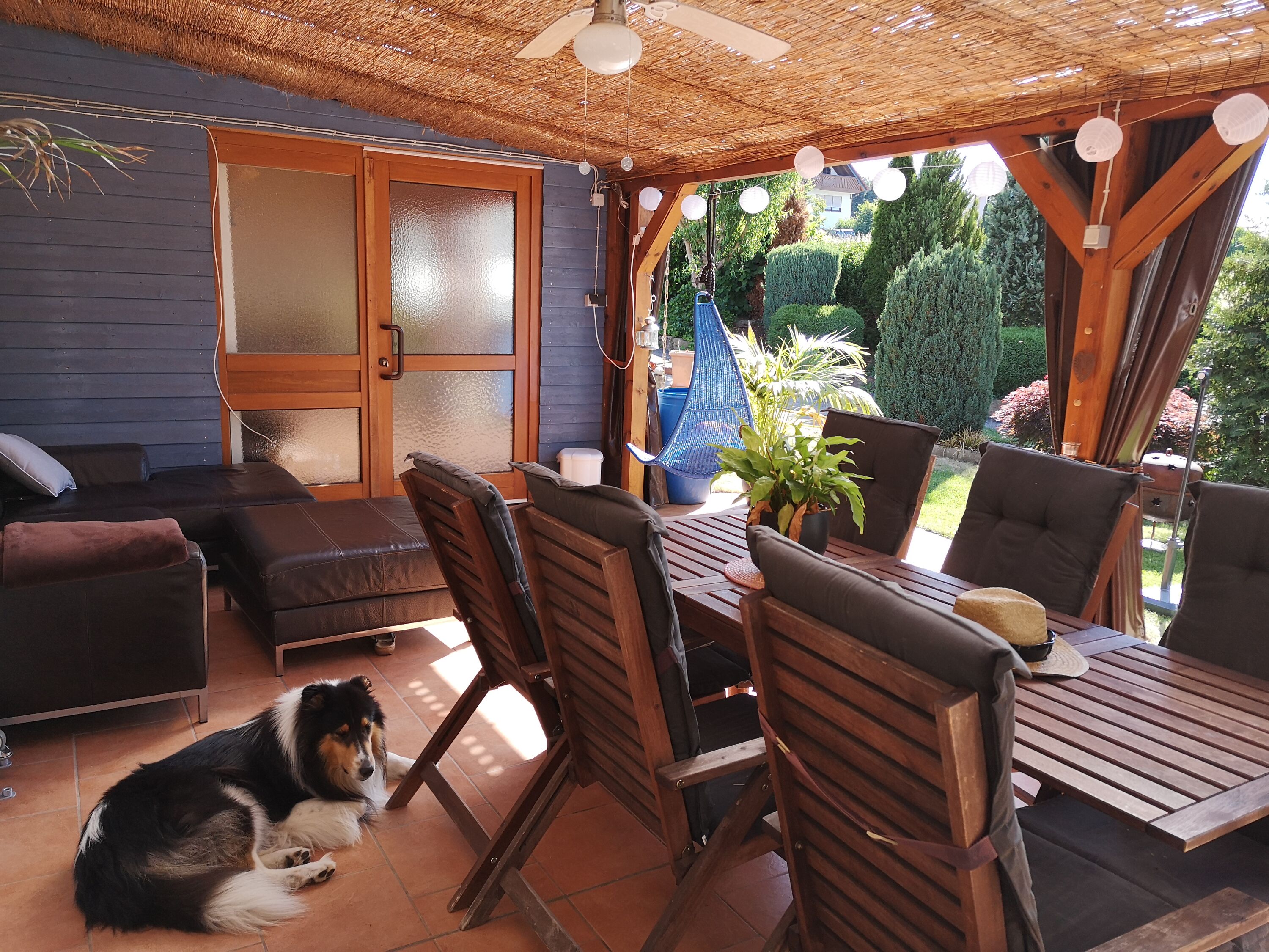 Überdachte Terrasse