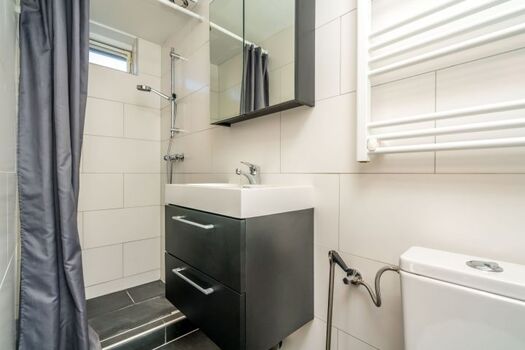 Das Badezimmer im Erdgeschoss