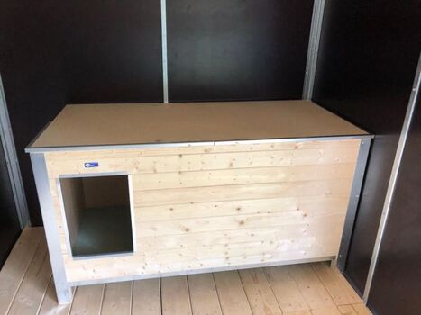 Hütte im Zwinger 1,60