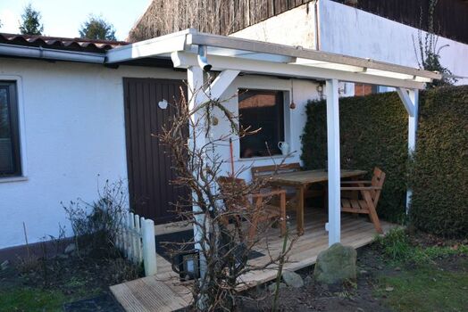 Frühstücksterrasse nach Osten