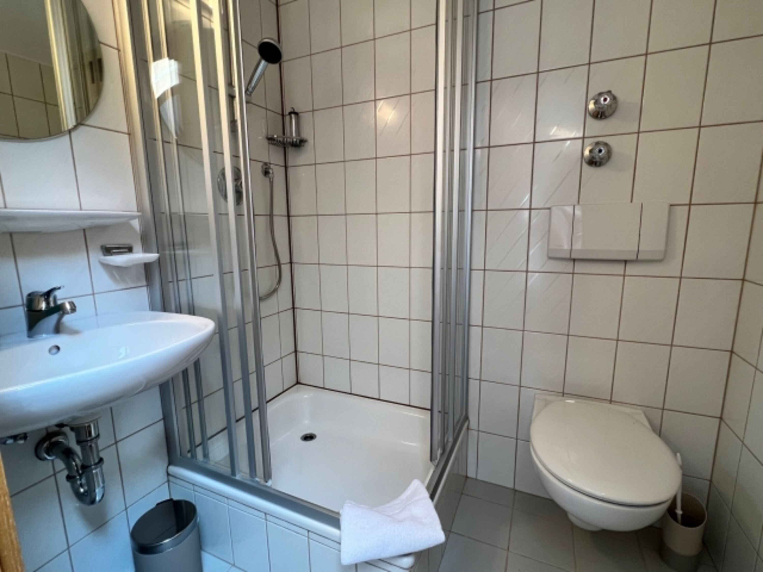 Badezimmer am Schlafzimmer 1