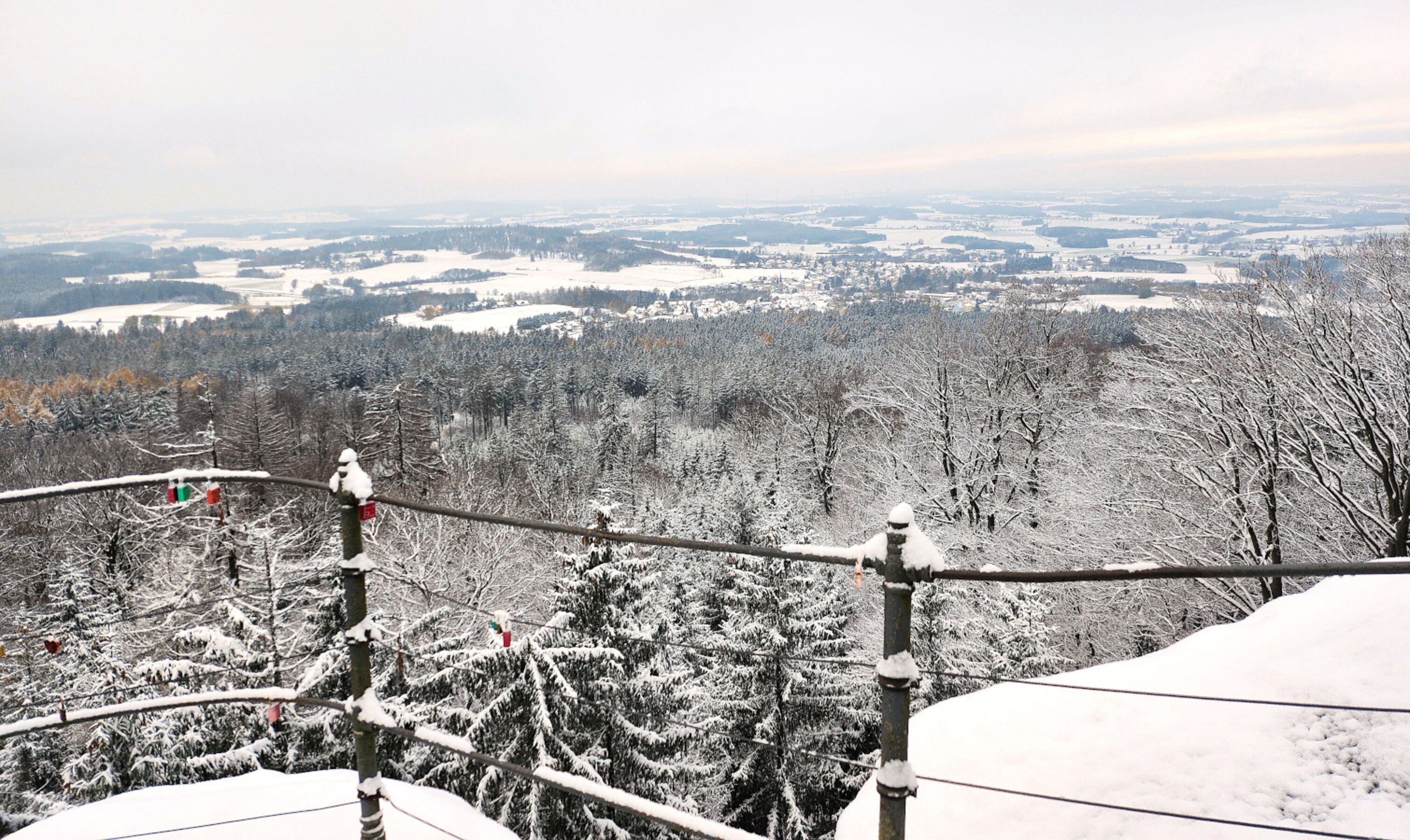 AussichtsFelsen mit grandioser Aussicht, 1 km