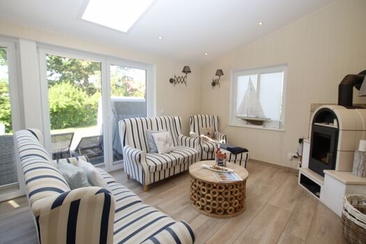 Der Wohnbereich mit Kaminofen