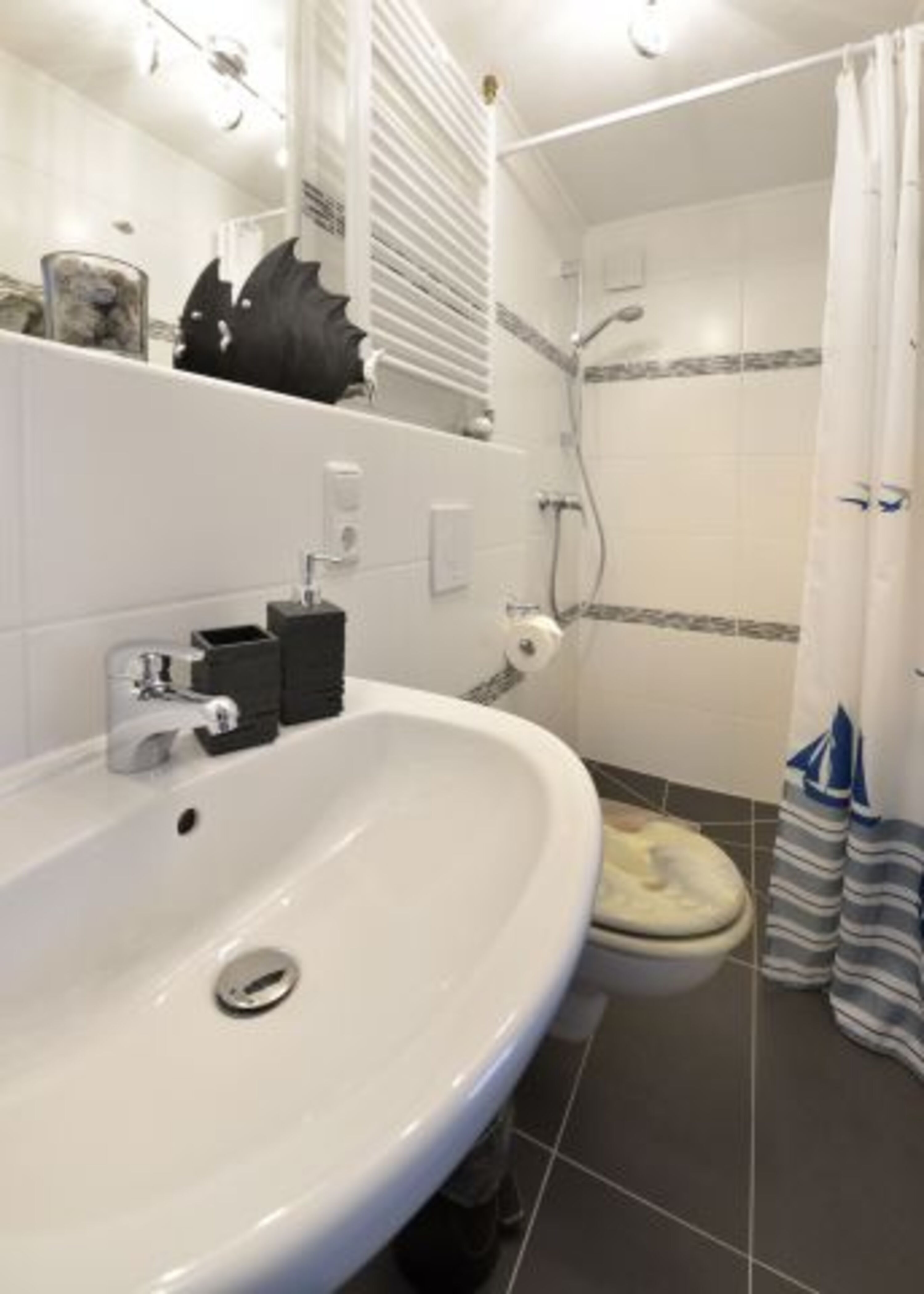 Dusche mit Entwässerung