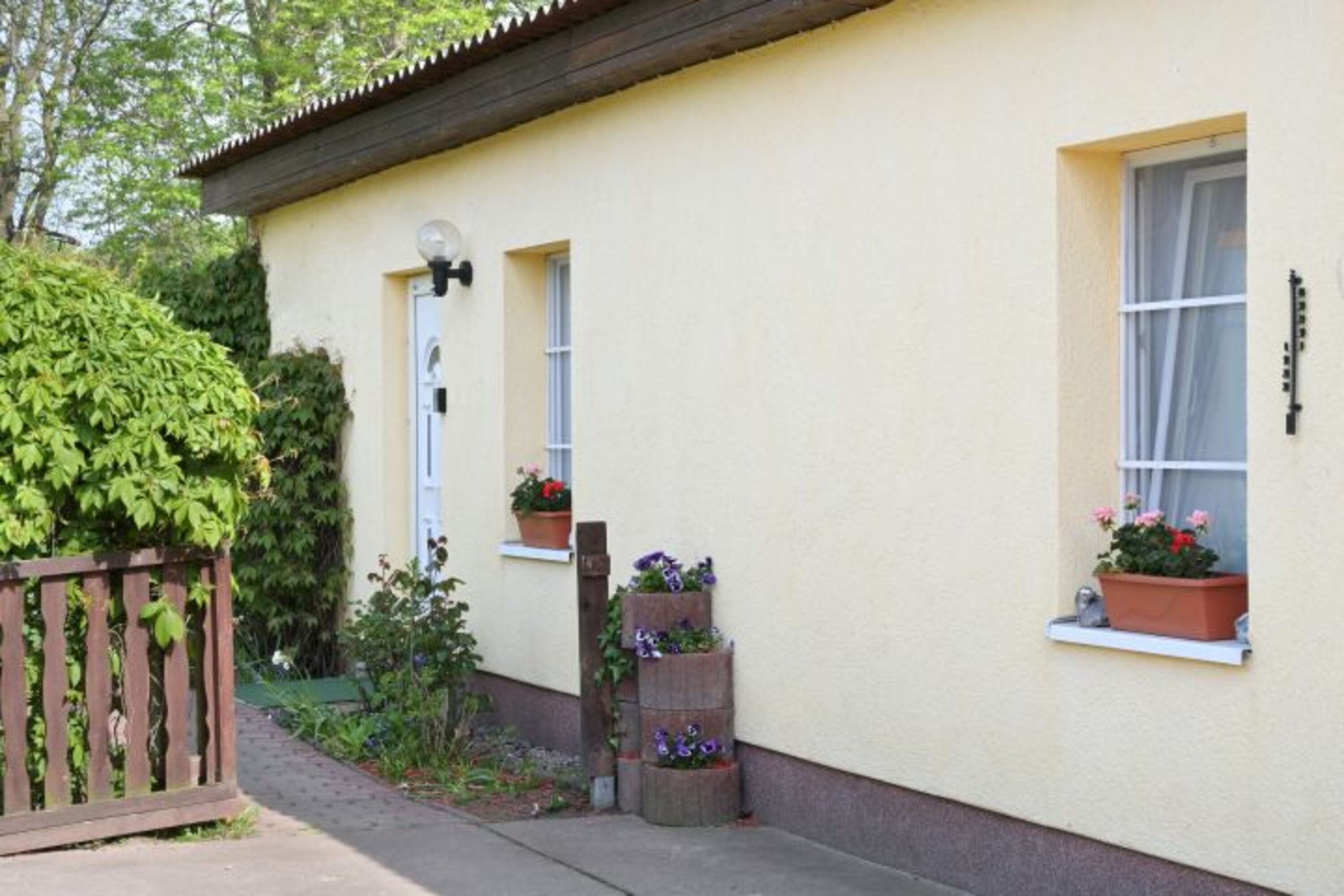 Eingang zu Ihrem Bungalow