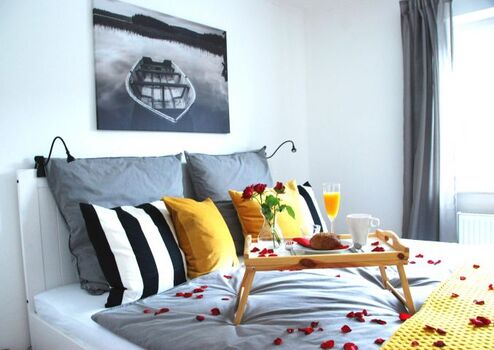 Frühstück im Bett (1,80 x 2,00 m) vielleicht?