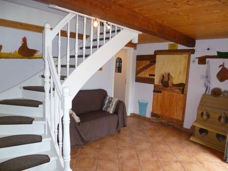 Treppenaufgang und Flur