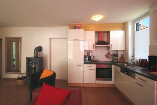 Voll ausgestattete Küche mit allem was das Herz begehrt