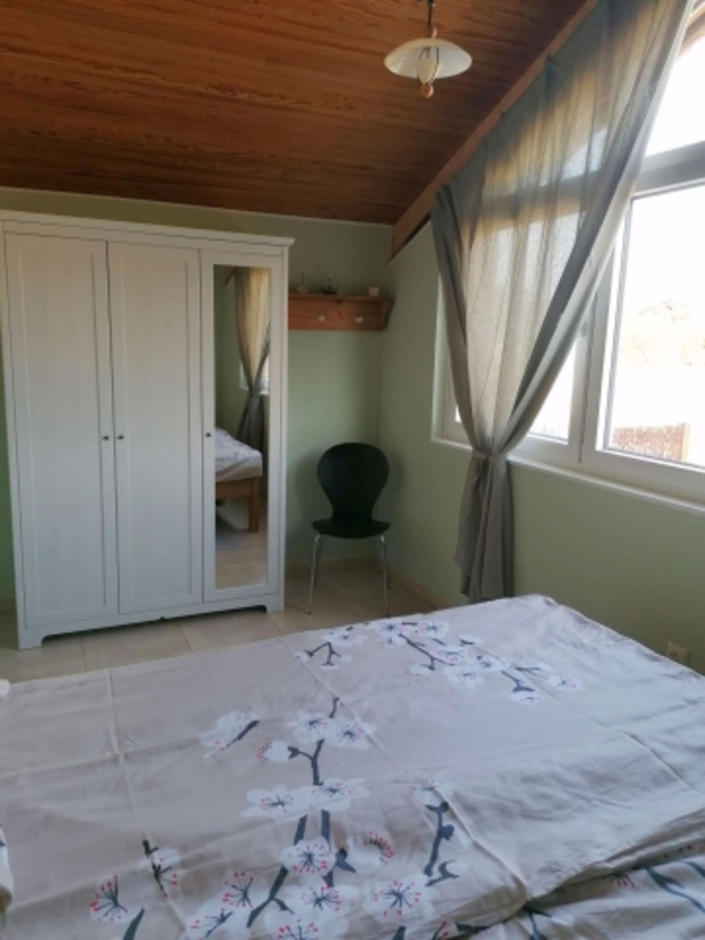 Schlafzimmer Hochparterre