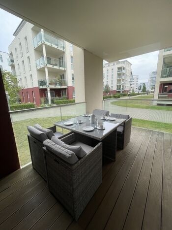 Balkon Nord/Ost mit Blick ins Umfeld