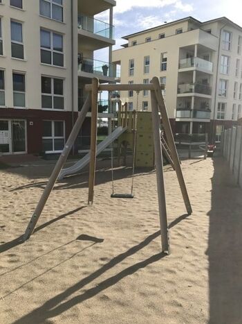 privater Spielplatz