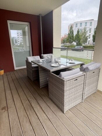 Balkon Nord/Ost mit Frühstücksmöglichkeit