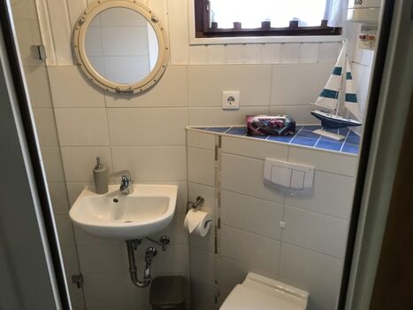 Dusch und WC Bereich