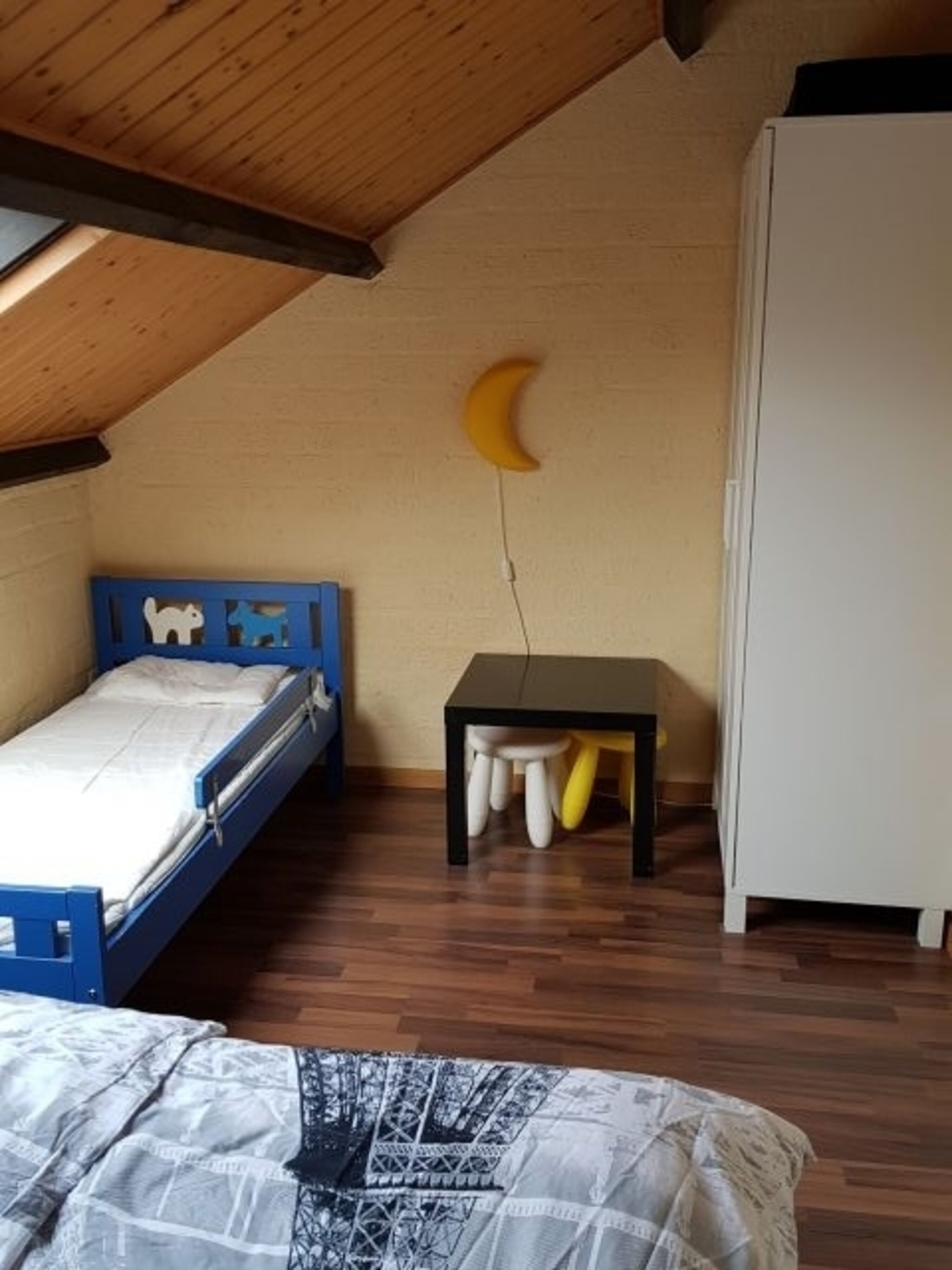 Schlafzimmer oben Juniorbett 70x160