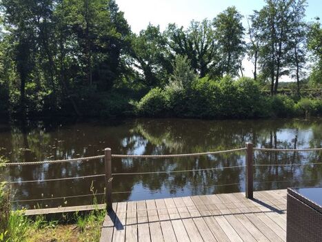Terrasse direkt am See