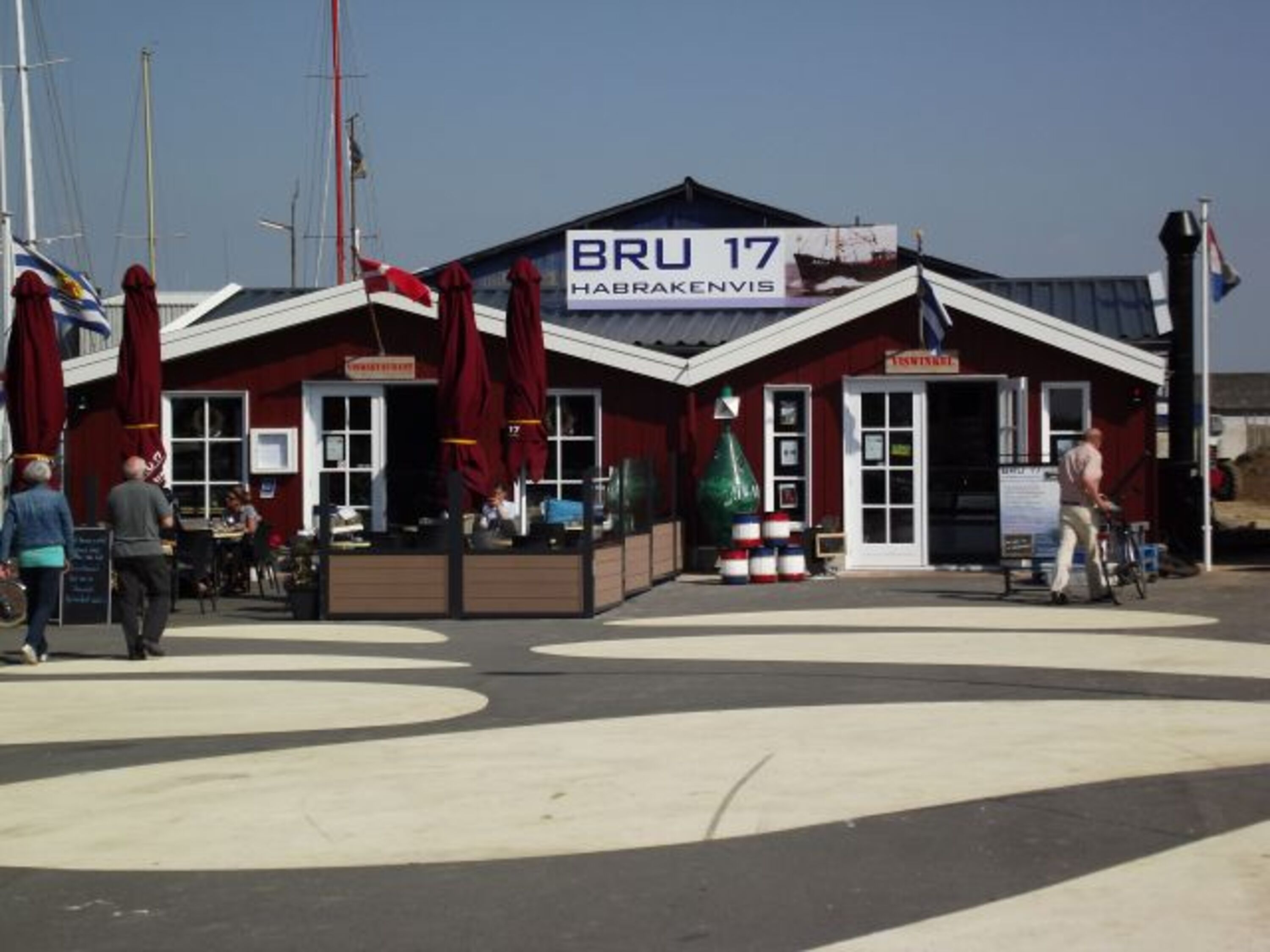 Fischrestaurant am Hafen in Bruinisse