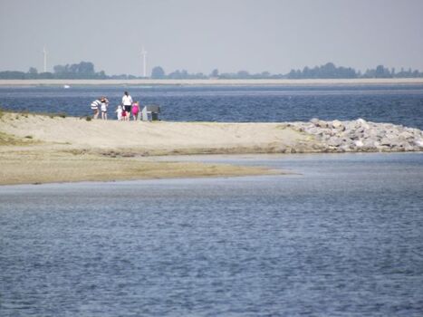 Badestrand  am Grevelingenmeer