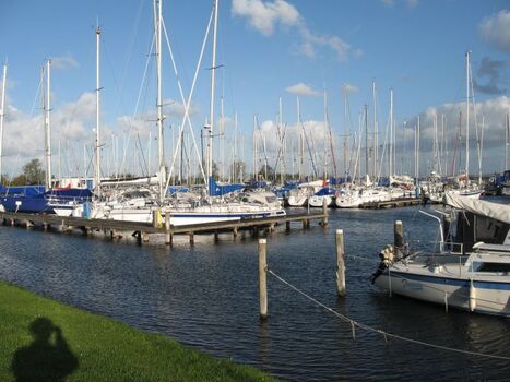 Bootsliegeplatz im Grevelingenmeer