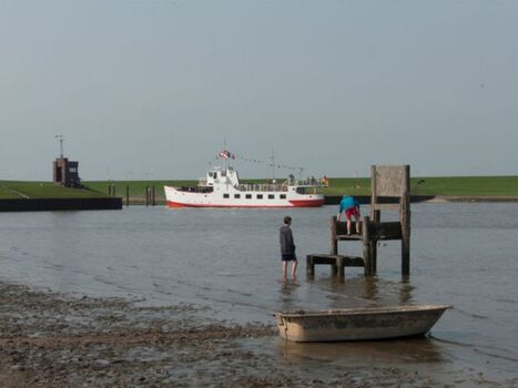 Die "Etta" fährt ein