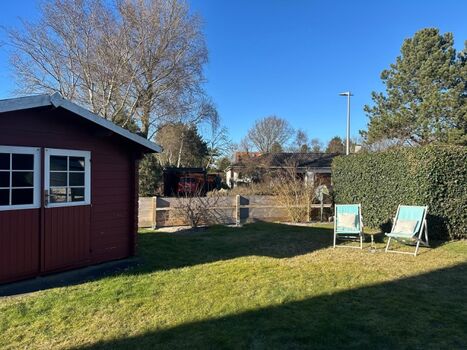 Umzäunter Garten, ca 80cm