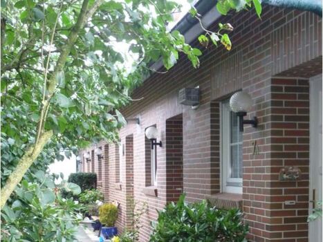 Zugangsweg zum Ferienhaus Jadetraum