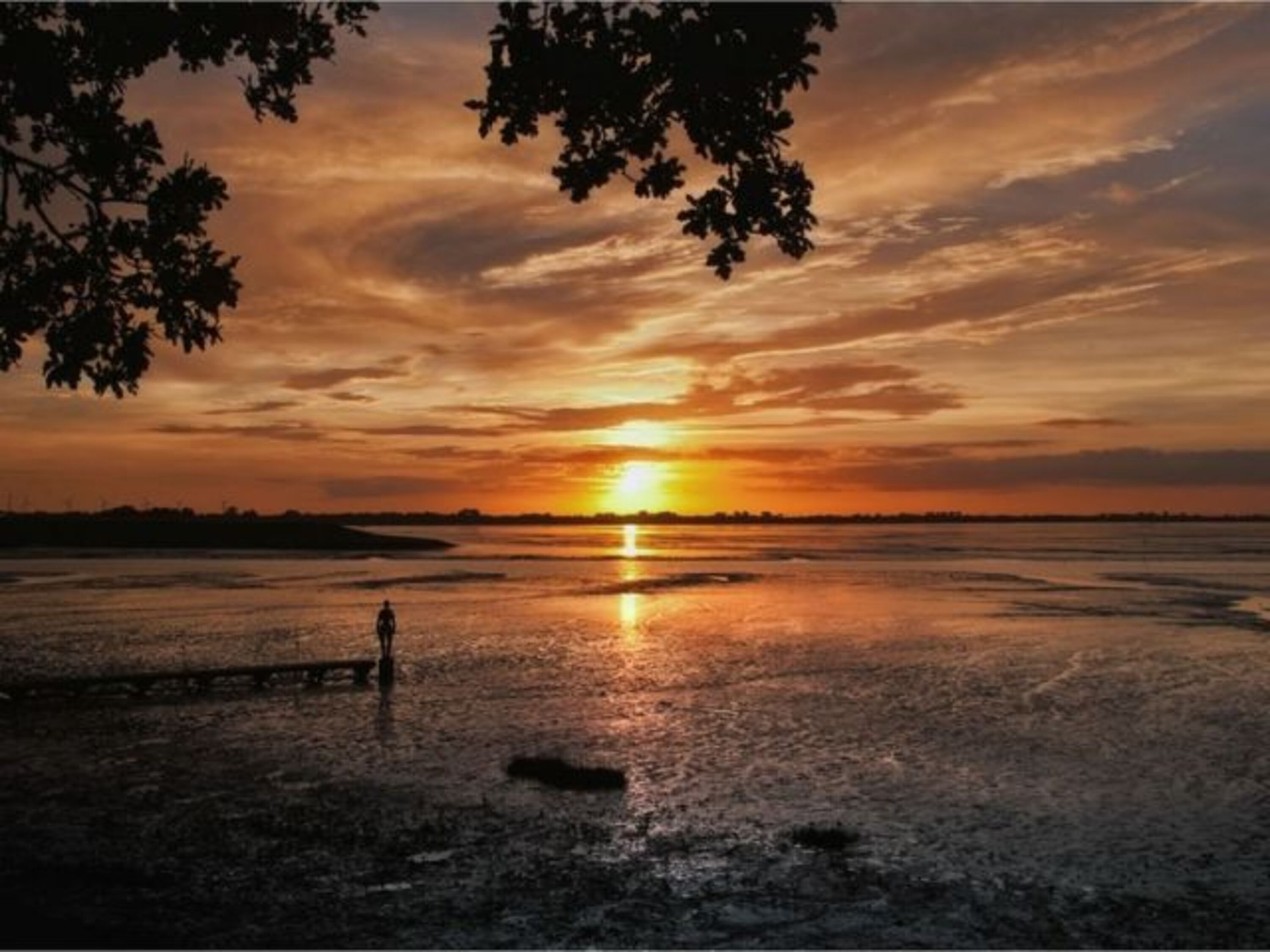 Sonnenuntergang am alten Kurhaus