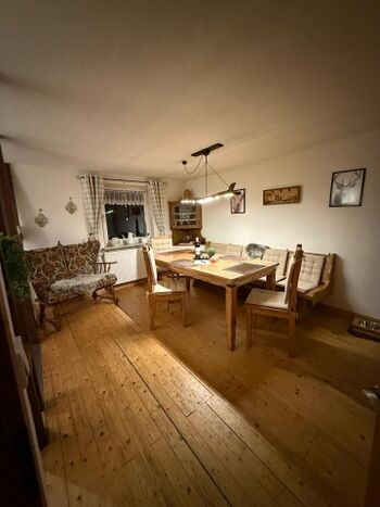 Essbereich in der offenen Küche