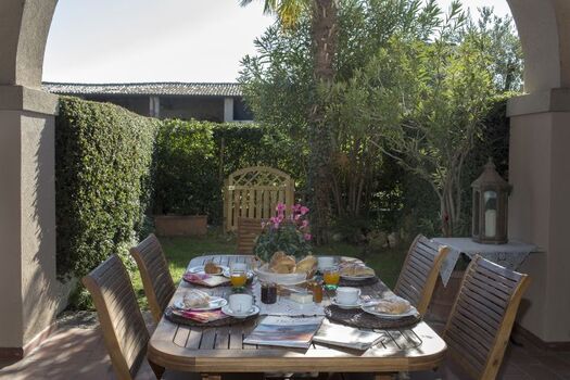Frühstück im Portico