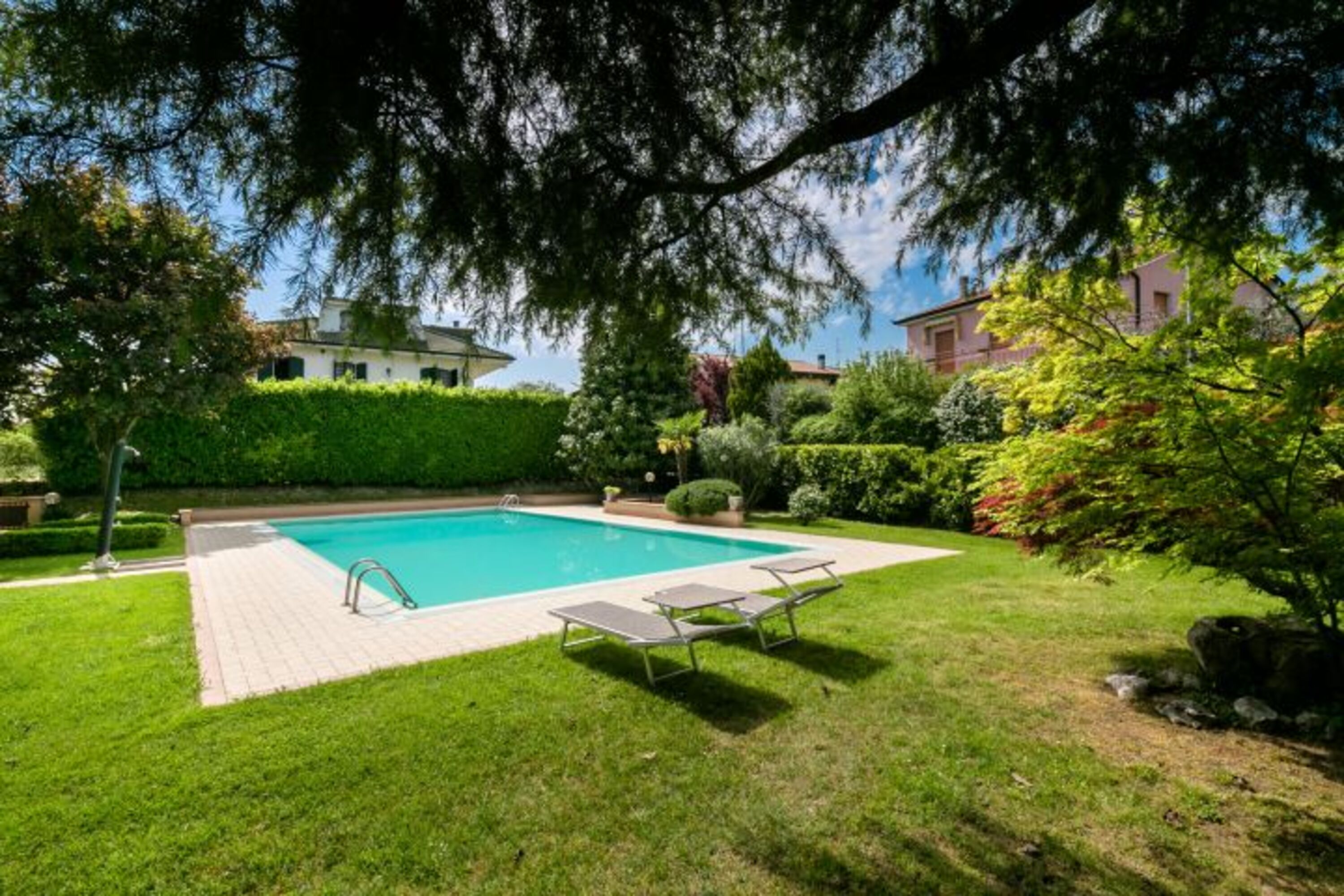 Der Pool der Anlage