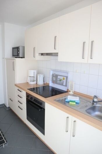 separate Küche mit Südbalkon