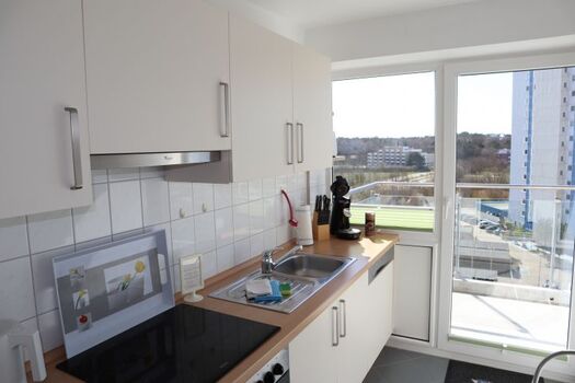 separate Küche mit Südbalkon