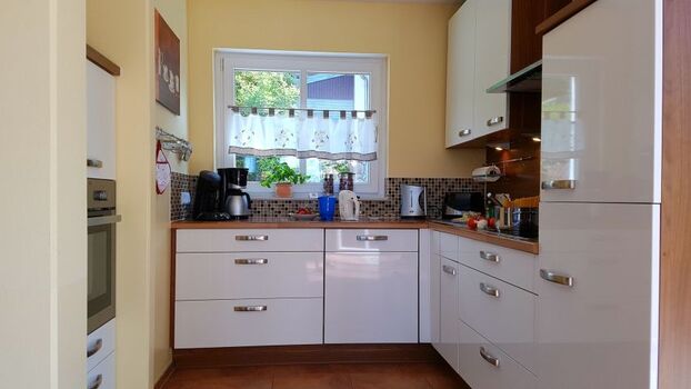 Die moderne Nobilia-Küche ist komfortabel ausgestattet