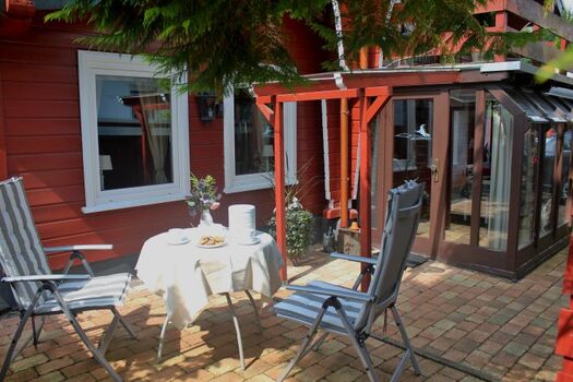 Terrasse zum Grillen und Chillen