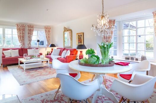 offener Wohn- Essbereich