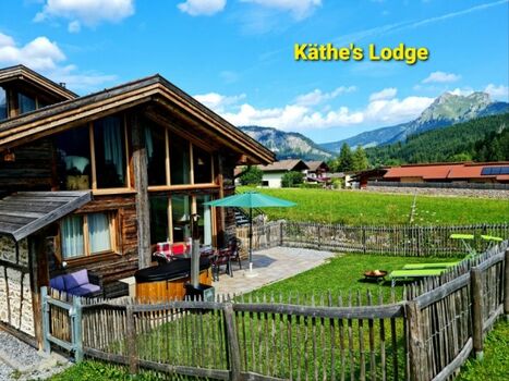Käthe´s Lodge mit Outdoor-Badewanne (nur im Sommer)