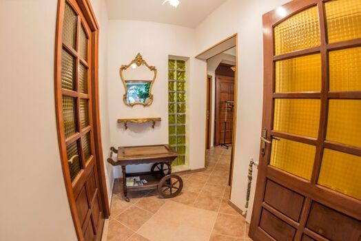 Eingang zum Flur der Wohnung