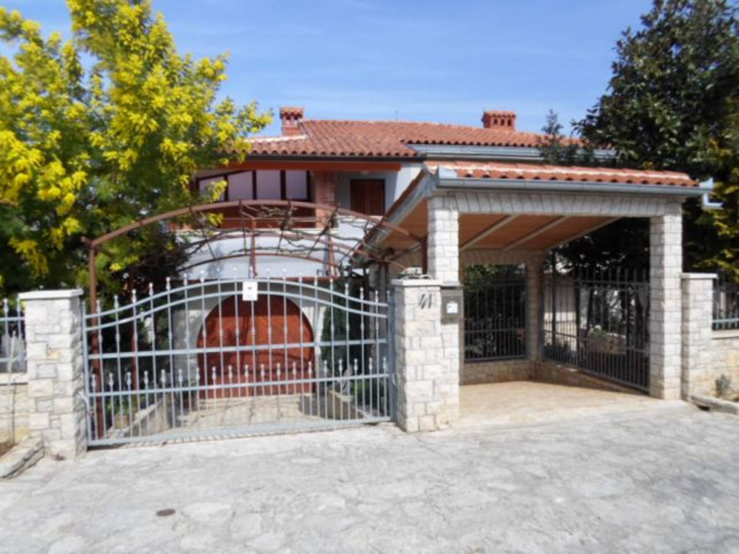 villa MaVeRo front